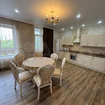 Сдается Многокомнатная квартира, 70 м²