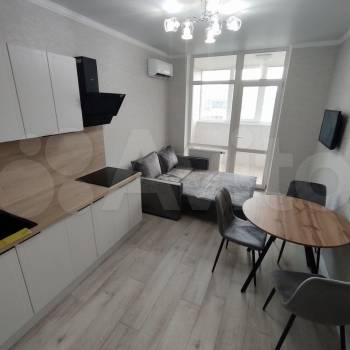 Продается 1-комнатная квартира, 46 м²