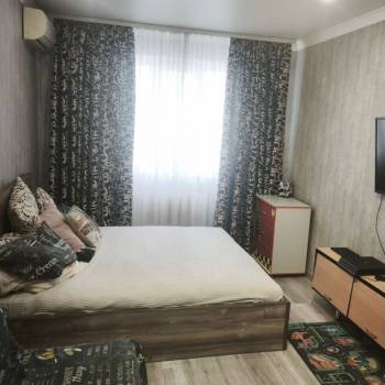 Продается 1-комнатная квартира, 43,6 м²