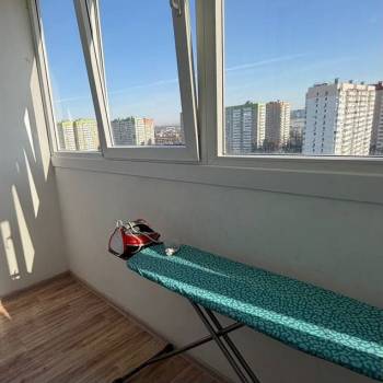 Продается 1-комнатная квартира, 37,5 м²