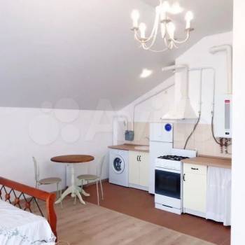 Продается 1-комнатная квартира, 40 м²
