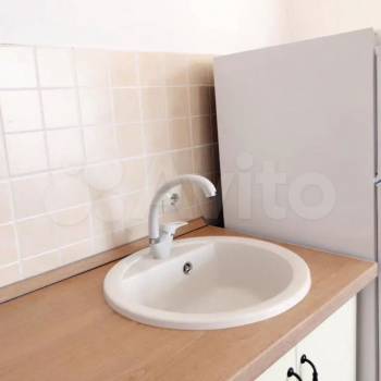 Продается 1-комнатная квартира, 40 м²