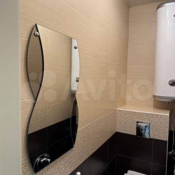 Продается 1-комнатная квартира, 82 м²