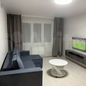 Сдается 1-комнатная квартира, 39 м²