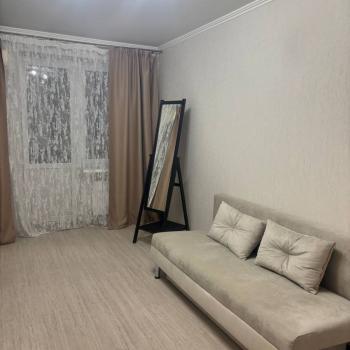 Сдается 1-комнатная квартира, 40,6 м²