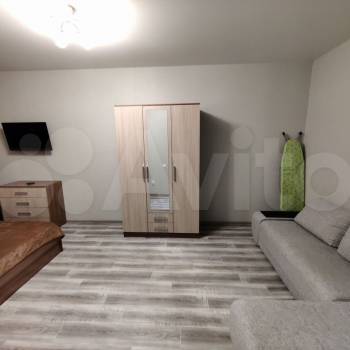 Сдается 1-комнатная квартира, 35 м²