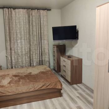 Сдается 1-комнатная квартира, 35 м²