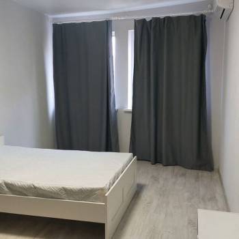 Сдается 1-комнатная квартира, 39 м²