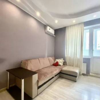 Продается 1-комнатная квартира, 27 м²