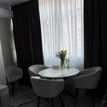 Продается 1-комнатная квартира, 43 м²