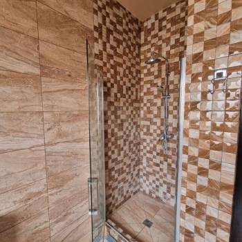 Продается Дом, 400 м²