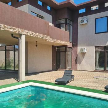 Продается Дом, 400 м²