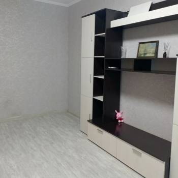 Сдается 1-комнатная квартира, 43 м²