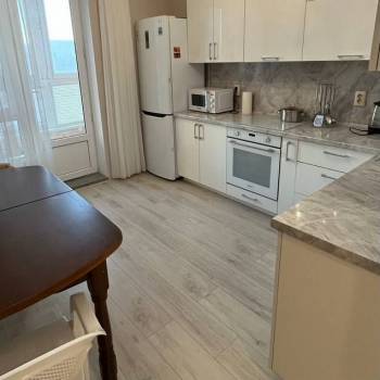 Сдается 2-х комнатная квартира, 61 м²