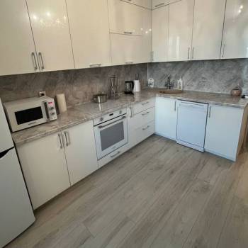Сдается 2-х комнатная квартира, 61 м²