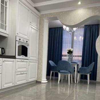 Сдается 1-комнатная квартира, 51 м²