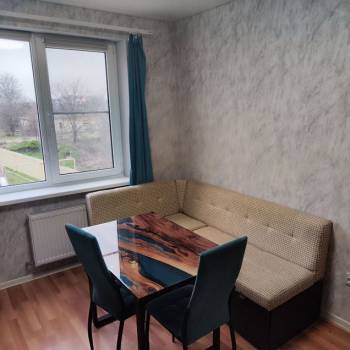 Продается 1-комнатная квартира, 39 м²