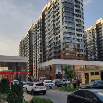 Продается 1-комнатная квартира, 41,8 м²