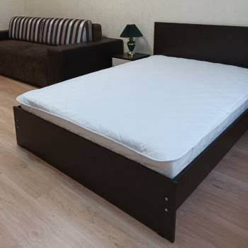 Продается 1-комнатная квартира, 42 м²