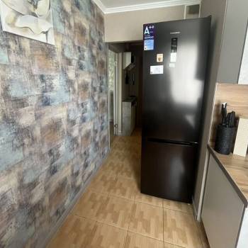 Продается 1-комнатная квартира, 32 м²