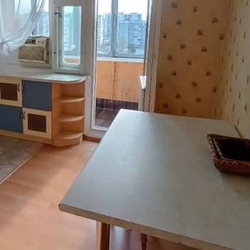 Продается 1-комнатная квартира, 38 м²