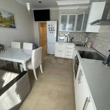 Сдается 2-х комнатная квартира, 74,6 м²