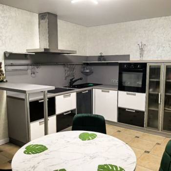 Продается 2-х комнатная квартира, 70 м²