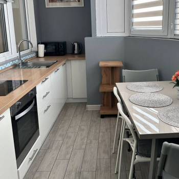 Сдается 1-комнатная квартира, 49 м²