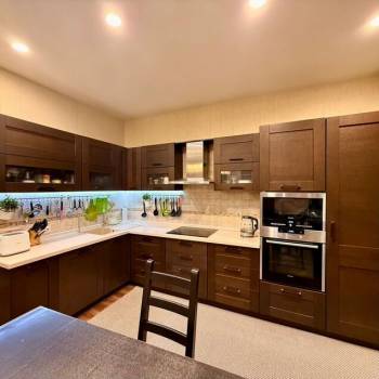 Продается 2-х комнатная квартира, 78 м²