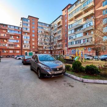 Продается 1-комнатная квартира, 40,5 м²