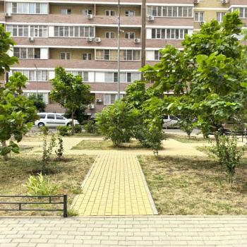 Продается 1-комнатная квартира, 61,7 м²