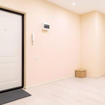 Продается 1-комнатная квартира, 61,7 м²