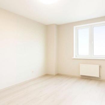 Продается 1-комнатная квартира, 61,7 м²