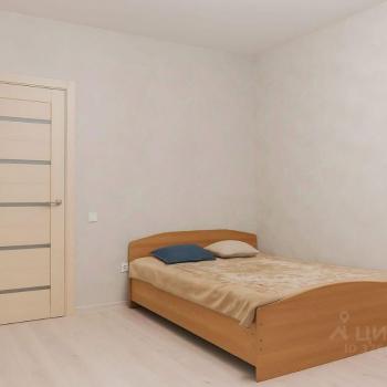 Продается 1-комнатная квартира, 61,7 м²