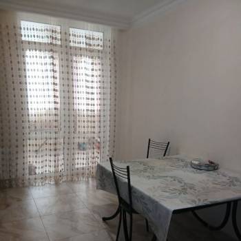 Сдается 1-комнатная квартира, 58 м²