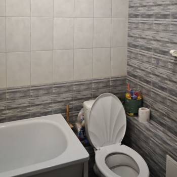 Продается 1-комнатная квартира, 36 м²