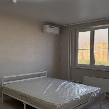 Продается 1-комнатная квартира, 38 м²