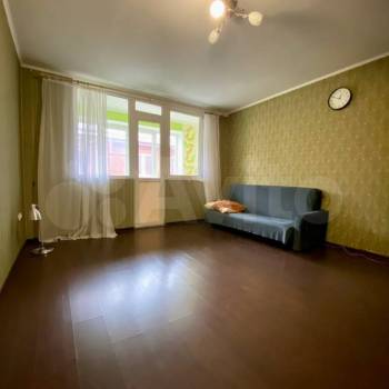 Сдается 1-комнатная квартира, 38 м²