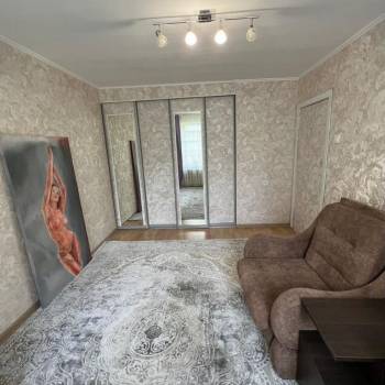 Продается 3-х комнатная квартира, 62 м²