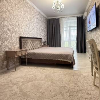 Продается 2-х комнатная квартира, 77,6 м²