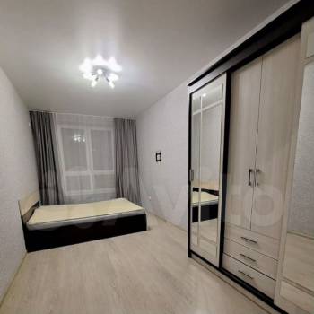 Продается 1-комнатная квартира, 40,2 м²