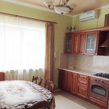 Продается Дом, 179,8 м²