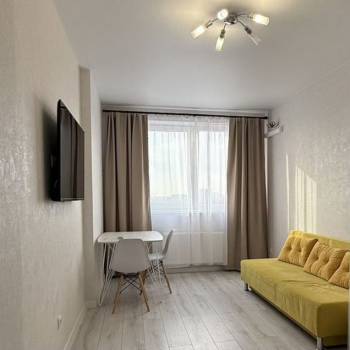 Сдается 1-комнатная квартира, 39 м²