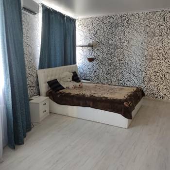 Сдается 2-х комнатная квартира, 70 м²