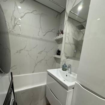 Сдается 1-комнатная квартира, 42 м²