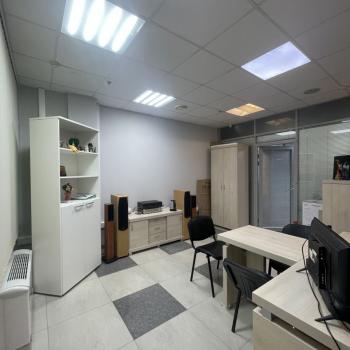 Продается Офис, 300 м²