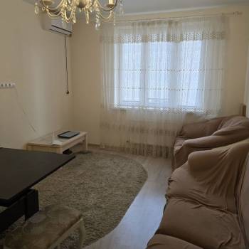 Сдается 2-х комнатная квартира, 60 м²