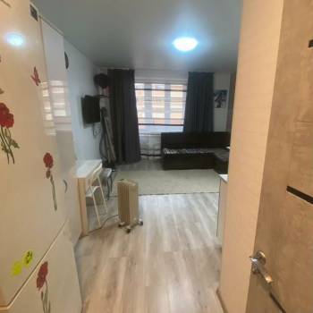 Продается 1-комнатная квартира, 27 м²