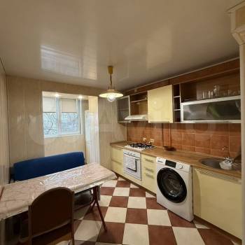 Сдается 2-х комнатная квартира, 49,7 м²