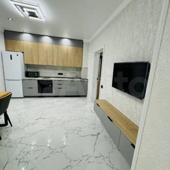 Продается 1-комнатная квартира, 44 м²